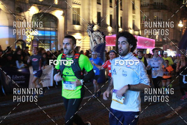 Buy your photos of the eventS�o Silvestre Porto 2019 on Fotop