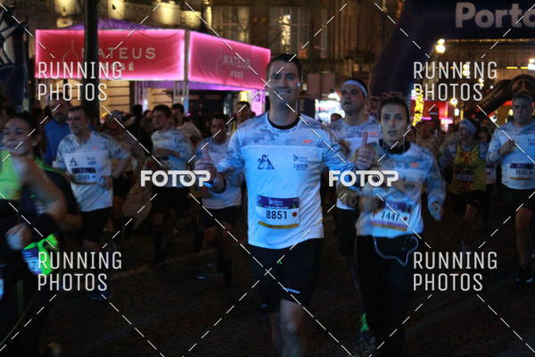 Buy your photos of the eventS�o Silvestre Porto 2019 on Fotop