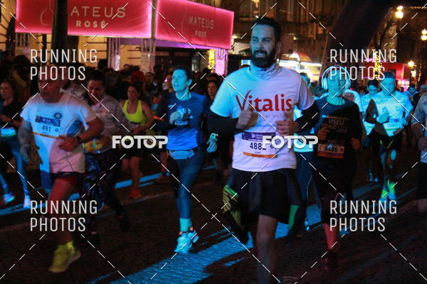 Buy your photos of the eventS�o Silvestre Porto 2019 on Fotop