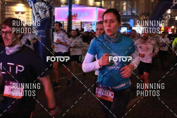 Buy your photos of the eventS�o Silvestre Porto 2019 on Fotop