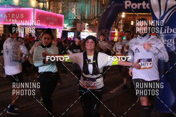 Buy your photos of the eventS�o Silvestre Porto 2019 on Fotop