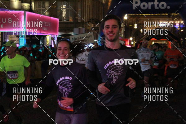 Buy your photos of the eventS�o Silvestre Porto 2019 on Fotop