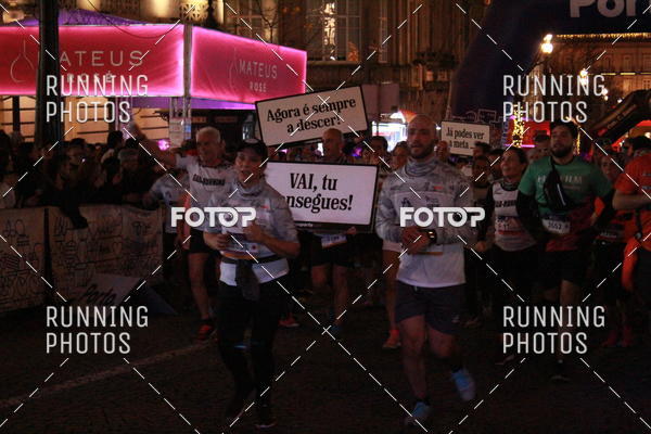 Buy your photos of the eventS�o Silvestre Porto 2019 on Fotop