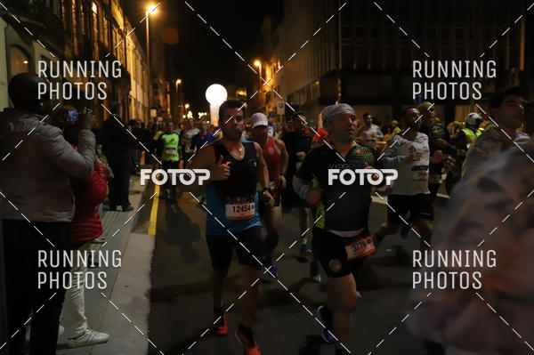 Buy your photos of the eventS�o Silvestre Porto 2019 on Fotop