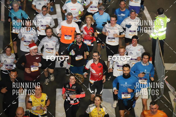 Buy your photos of the eventS�o Silvestre Porto 2019 on Fotop