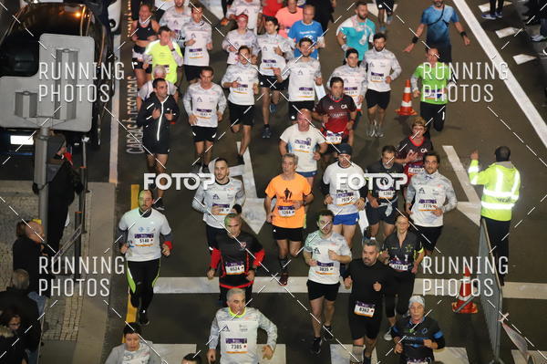 Buy your photos of the eventS�o Silvestre Porto 2019 on Fotop