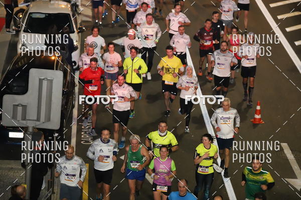 Buy your photos of the eventS�o Silvestre Porto 2019 on Fotop