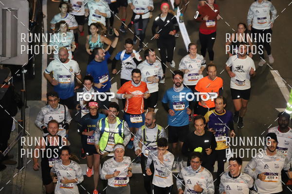 Buy your photos of the eventS�o Silvestre Porto 2019 on Fotop