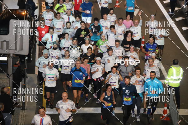 Buy your photos of the eventS�o Silvestre Porto 2019 on Fotop