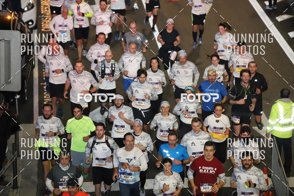 Buy your photos of the eventS�o Silvestre Porto 2019 on Fotop