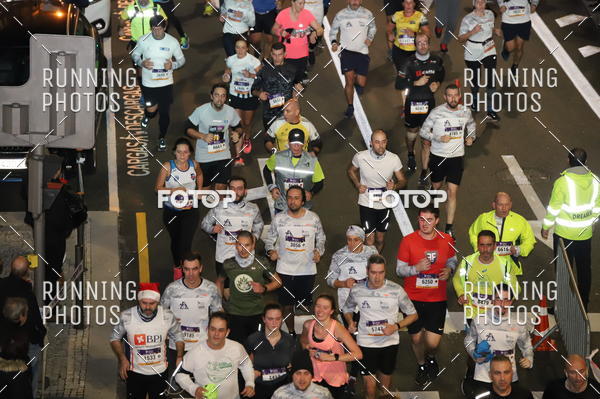 Buy your photos of the eventS�o Silvestre Porto 2019 on Fotop