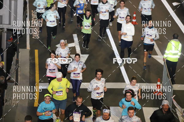 Buy your photos of the eventS�o Silvestre Porto 2019 on Fotop