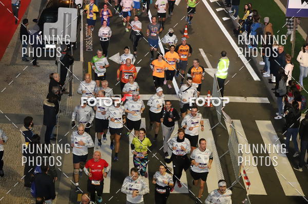 Buy your photos of the eventS�o Silvestre Porto 2019 on Fotop