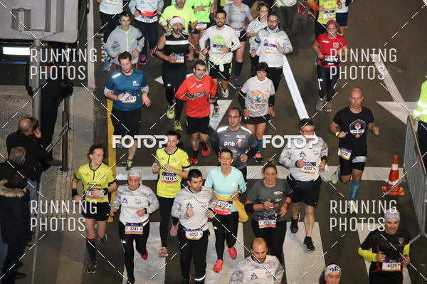 Buy your photos of the eventS�o Silvestre Porto 2019 on Fotop