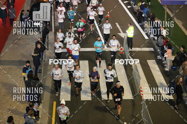 Buy your photos of the eventS�o Silvestre Porto 2019 on Fotop