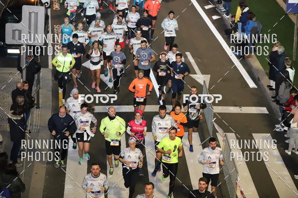 Buy your photos of the eventS�o Silvestre Porto 2019 on Fotop