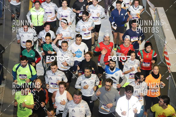 Buy your photos of the eventS�o Silvestre Porto 2019 on Fotop
