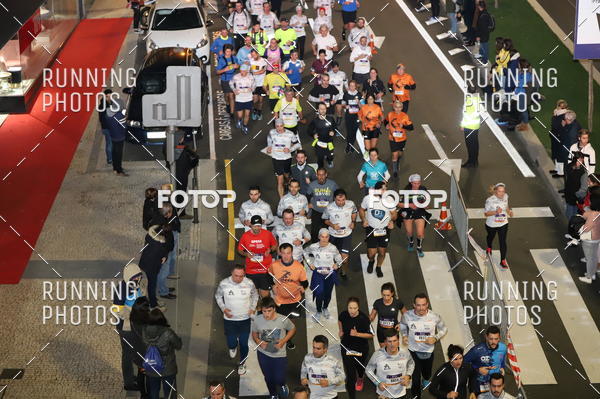 Buy your photos of the eventS�o Silvestre Porto 2019 on Fotop