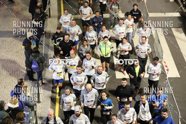 Buy your photos of the eventS�o Silvestre Porto 2019 on Fotop