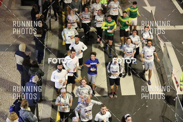 Buy your photos of the eventS�o Silvestre Porto 2019 on Fotop