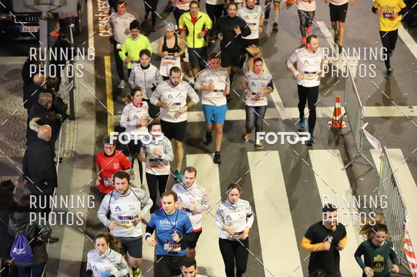 Buy your photos of the eventS�o Silvestre Porto 2019 on Fotop