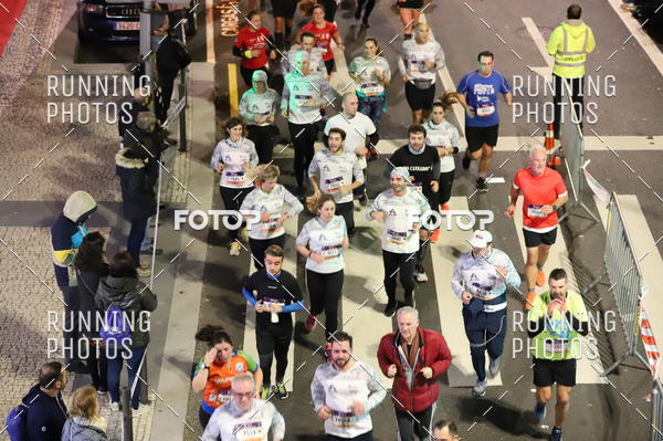 Buy your photos of the eventS�o Silvestre Porto 2019 on Fotop