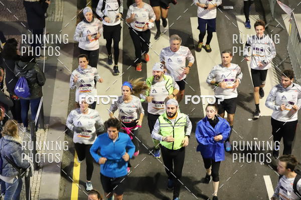 Buy your photos of the eventS�o Silvestre Porto 2019 on Fotop