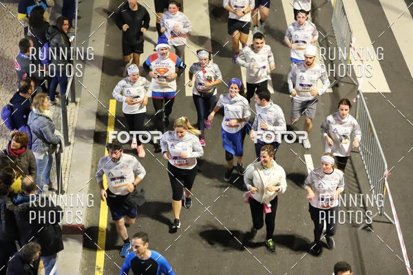 Buy your photos of the eventS�o Silvestre Porto 2019 on Fotop