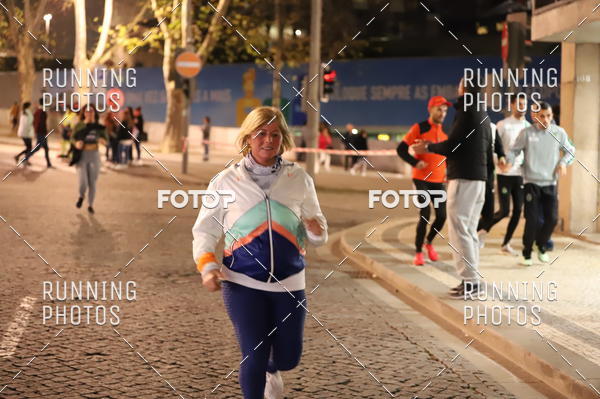 Buy your photos of the eventS�o Silvestre Porto 2019 on Fotop