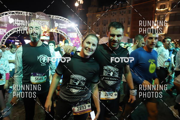 Buy your photos of the eventS�o Silvestre Porto 2019 on Fotop