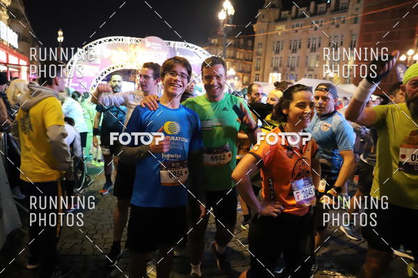 Buy your photos of the eventS�o Silvestre Porto 2019 on Fotop