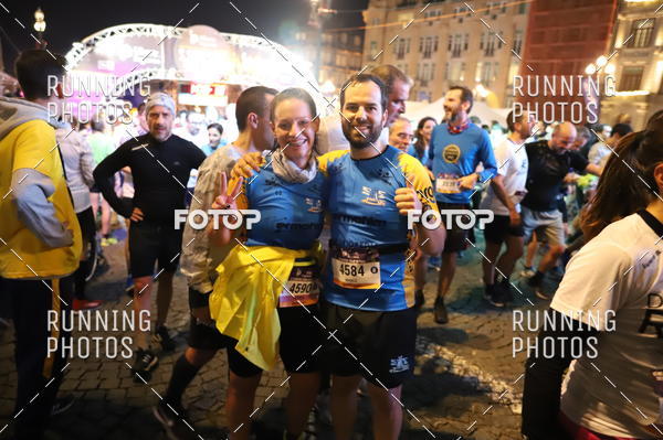 Buy your photos of the eventS�o Silvestre Porto 2019 on Fotop