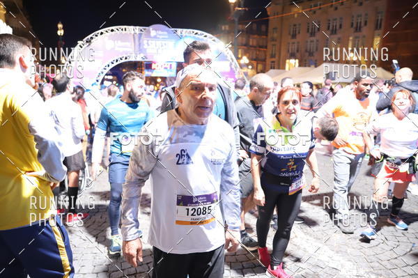 Buy your photos of the eventS�o Silvestre Porto 2019 on Fotop