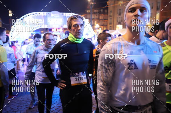 Buy your photos of the eventS�o Silvestre Porto 2019 on Fotop
