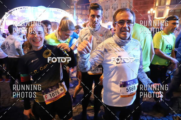 Buy your photos of the eventS�o Silvestre Porto 2019 on Fotop