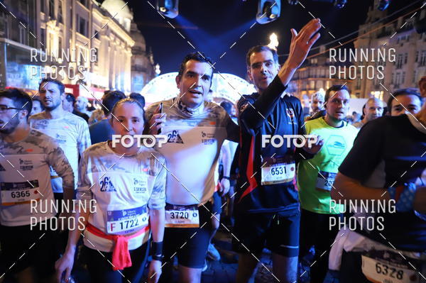Buy your photos of the eventS�o Silvestre Porto 2019 on Fotop