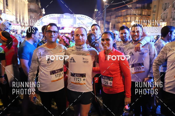 Buy your photos of the eventS�o Silvestre Porto 2019 on Fotop
