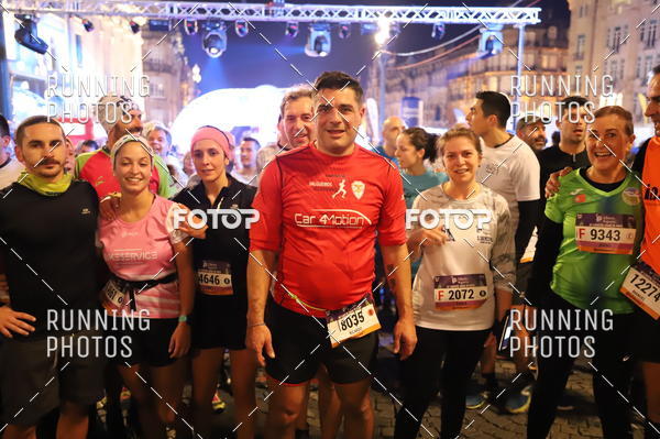 Buy your photos of the eventS�o Silvestre Porto 2019 on Fotop