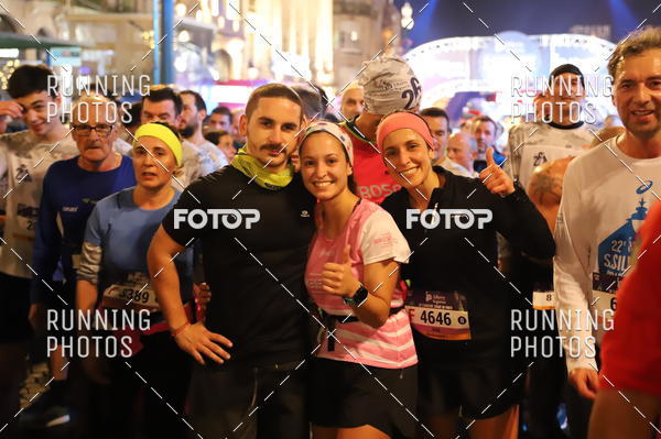 Buy your photos of the eventS�o Silvestre Porto 2019 on Fotop