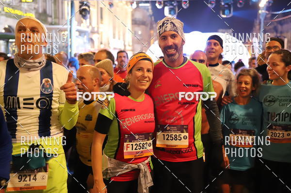 Buy your photos of the eventS�o Silvestre Porto 2019 on Fotop