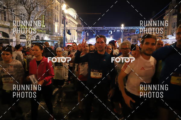 Buy your photos of the eventS�o Silvestre Porto 2019 on Fotop