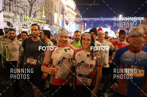 Buy your photos of the eventS�o Silvestre Porto 2019 on Fotop
