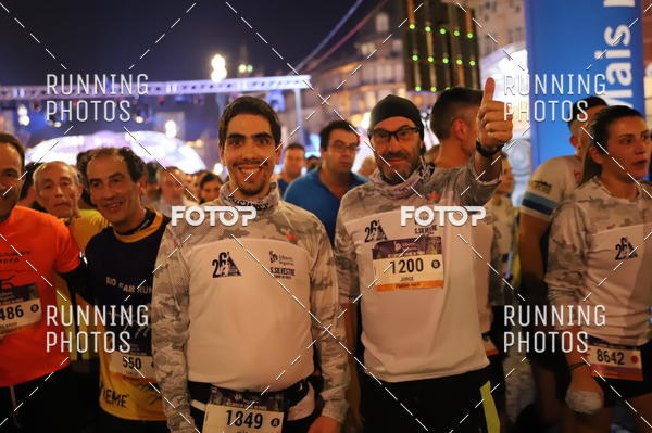 Buy your photos of the eventS�o Silvestre Porto 2019 on Fotop