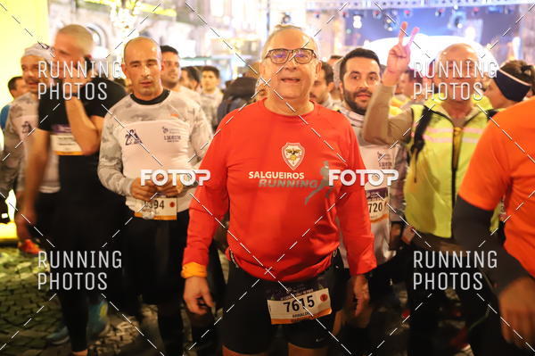 Buy your photos of the eventS�o Silvestre Porto 2019 on Fotop