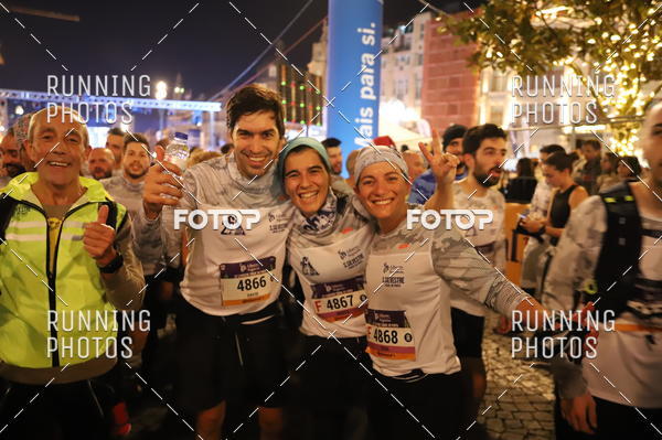 Buy your photos of the eventS�o Silvestre Porto 2019 on Fotop