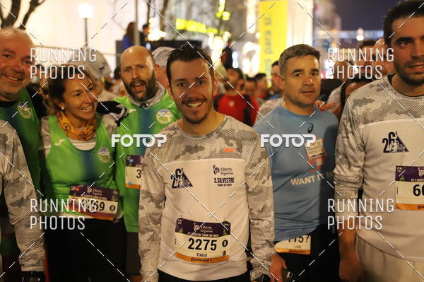 Buy your photos of the eventS�o Silvestre Porto 2019 on Fotop