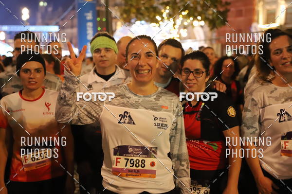 Buy your photos of the eventS�o Silvestre Porto 2019 on Fotop