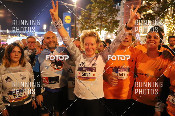 Buy your photos of the eventS�o Silvestre Porto 2019 on Fotop