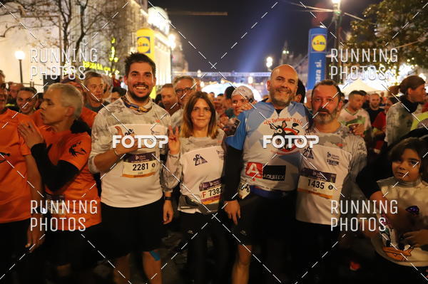 Buy your photos of the eventS�o Silvestre Porto 2019 on Fotop