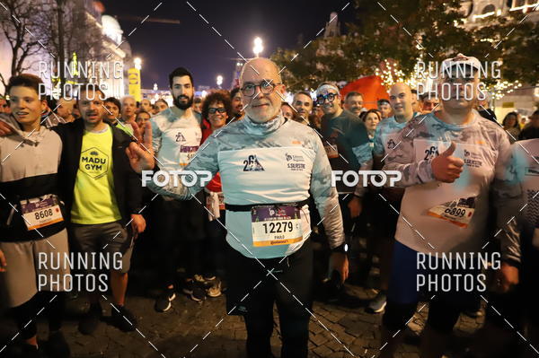 Buy your photos of the eventS�o Silvestre Porto 2019 on Fotop